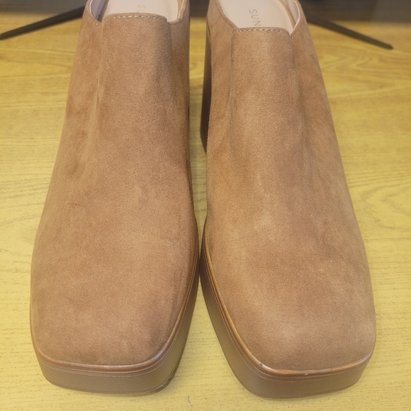 Sun and Stone shoes - Picture 3 of 6